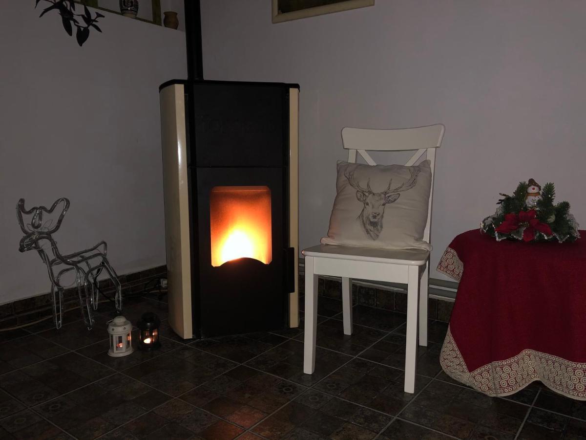 Casa De Vacanta Potoc エクステリア 写真