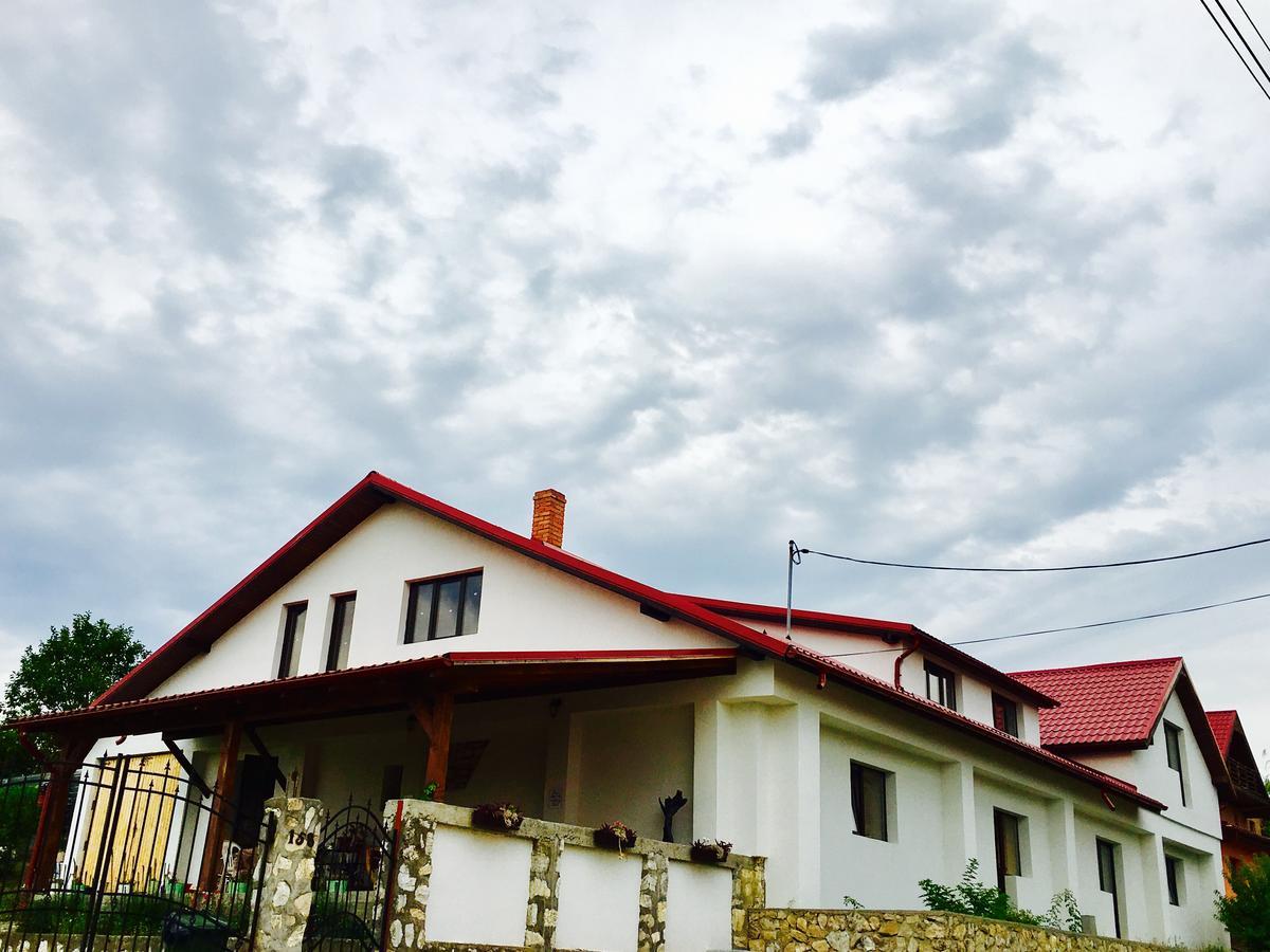 Casa De Vacanta Potoc エクステリア 写真